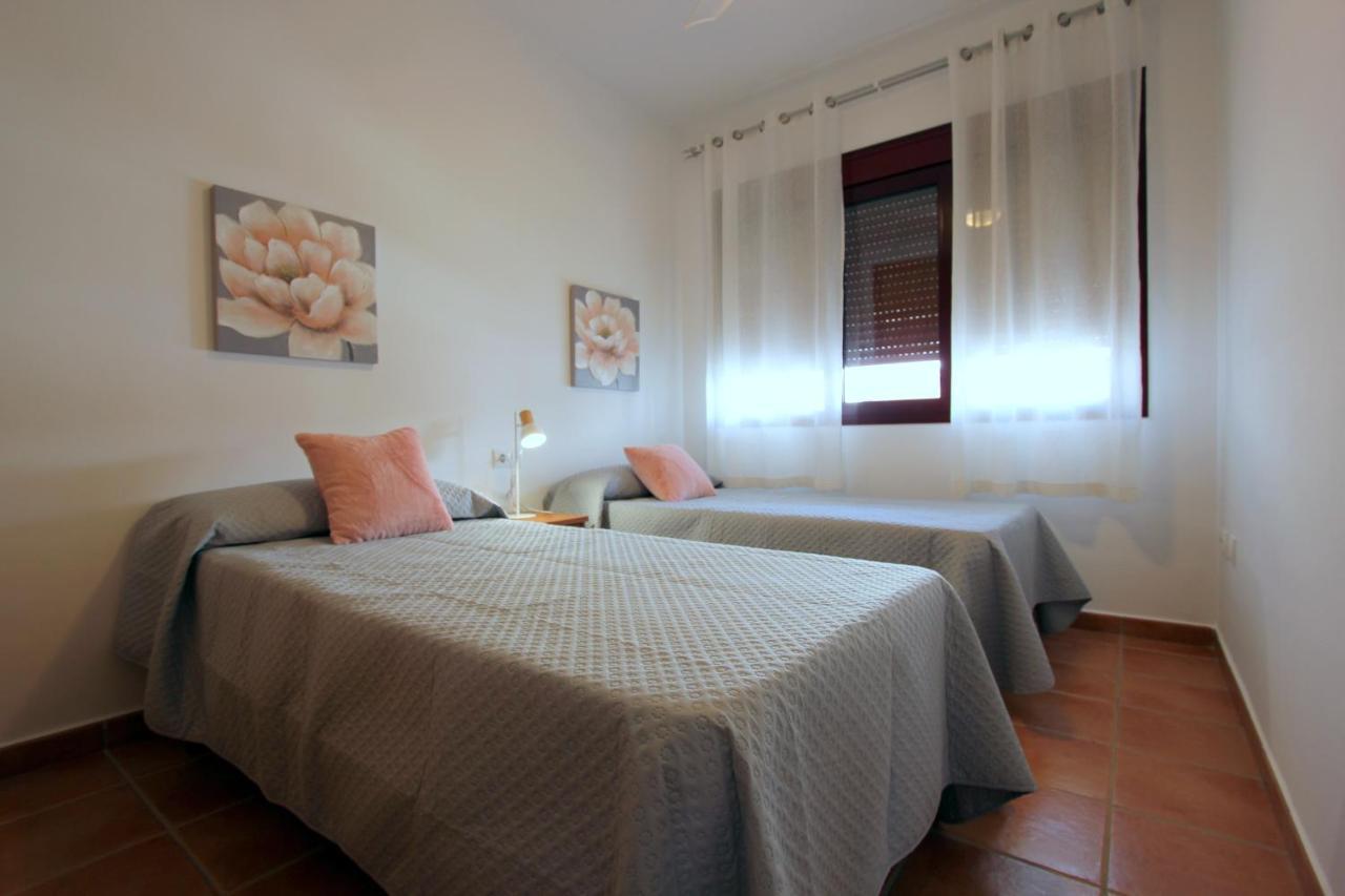 הוילה קוניל דה לה פרונטרה Conil Casa H&L מראה חיצוני תמונה